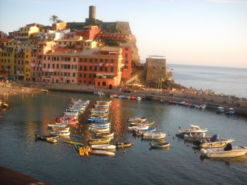  - 2009 VACANTA CINQEQ TERRE ITALIA