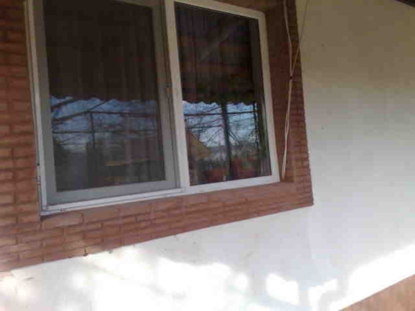 In zona mea nu cunosc pe nimeni care face asa ceva - Rustic caramida-imitatie-piatra-lemn