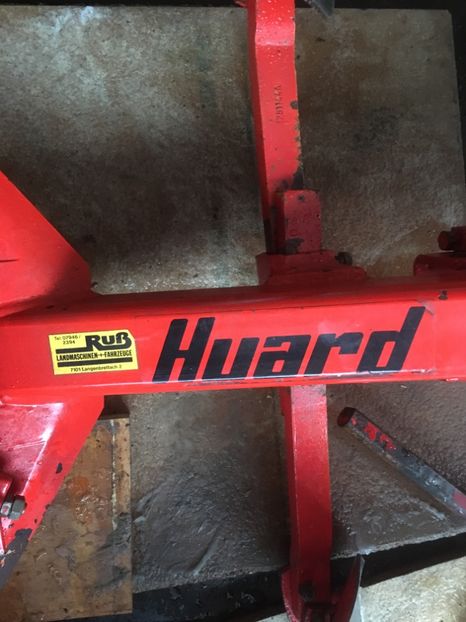 40988449-B382-475C-82EF-D69D1DD713F8 - PLUG KUHN HUARD TR 65 T