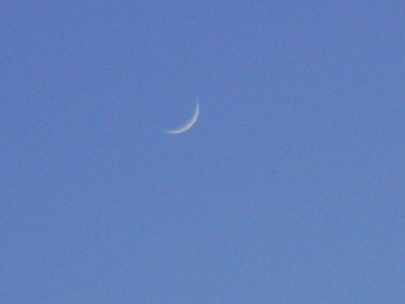 Echinocțiul de primăvară  - Luna noua in Taur - Luna - Soarele si norii - 1