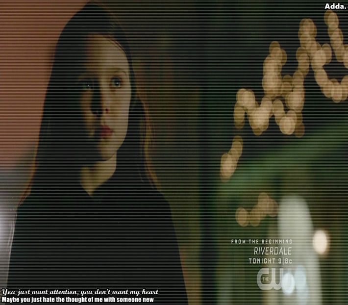 》Sunt inofensive, îți promit. *îi zâmbește dulce* Acum ne apucăm de clătite? - 01 x welcome to mystic falls