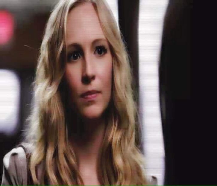☠ .мαмα ✰ ๒єคг ☕☂ [cl] provocat de scaun când , cade Kol cu scaunul , se uită în direcția - 01 x welcome to mystic falls