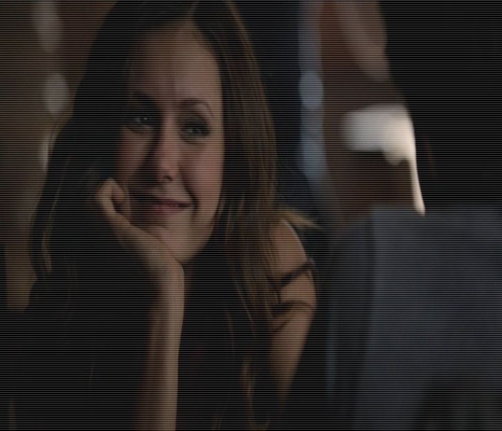 — Pe unde ai mai umblat, blondo? :)) -Rebe. Doar atunci când vei fi n;esimțit, vei primi imediat - 01 x welcome to mystic falls