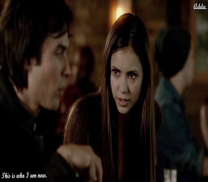 》*ridică o sprânceană râzând* Ce vânătăi? Credeam că, dacă sunt vampir, nu mă mai + - 01 x welcome to mystic falls