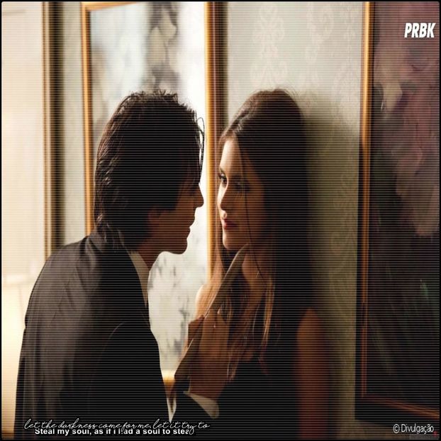 ━ ♘.; # Treacă gândurile de acum=)))))). O prinde brusc de încheieturi când nu se aşteaptă - 01 x welcome to mystic falls