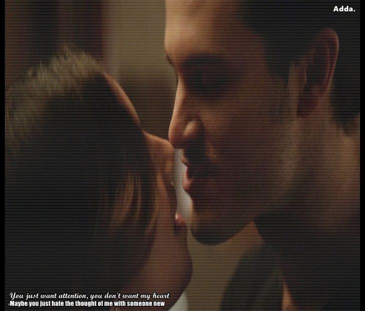 》*Era undeva în colțul barului, se pupa de zor cu o barmaniță* =)))))))))))))))))) - enjoy drinks at mystic grill