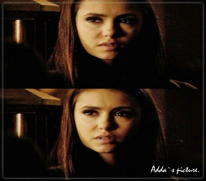 》*Ajunge acasă și se uită ciudat la el, se duce în bucătărie și găsește în frigider clătitele+ - 01 x welcome to mystic falls