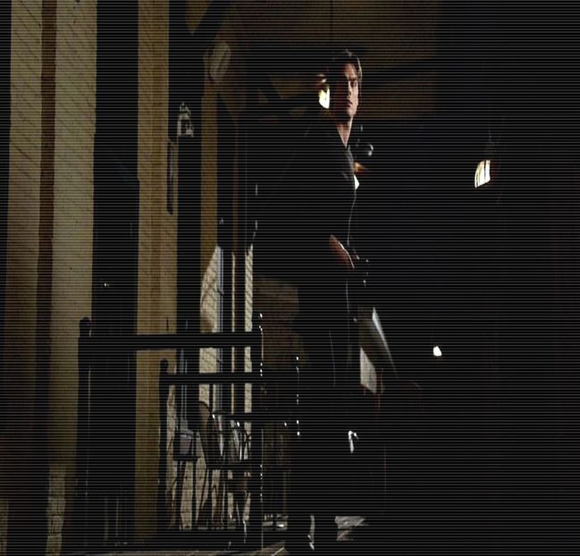 ━ ♘.;  # Pe cineva. N-a trecut un boschetar adineauri pe aici, nu?... - 01 x welcome to mystic falls