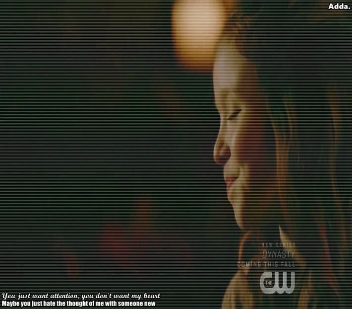》*Zâmbește și stă cuminte cât să-i fie făcut părul și desenează în continuare* =)))#Kath. + - 01 x welcome to mystic falls