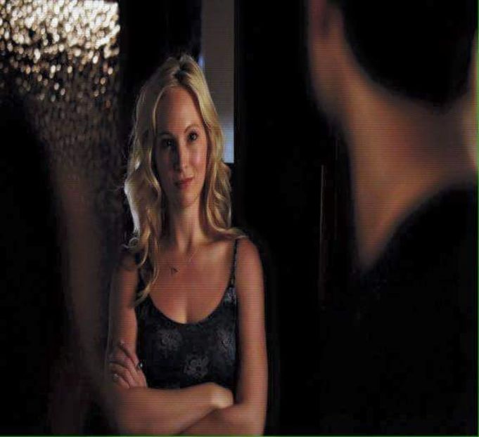 ☠ .мαмα ✰ ๒єคг ☕☂  [cl] [#se uită la Klaus confuză ce o fi făcut de mai nou se pare că - 01 x welcome to mystic falls
