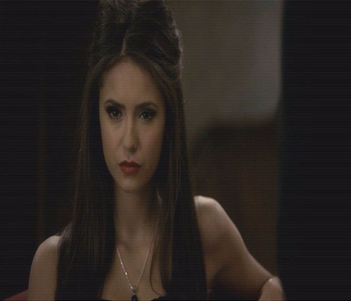 — # Își aseaza un cot pe brațul canapelei și privește în direcția sa - 02 x we talked and it was epic