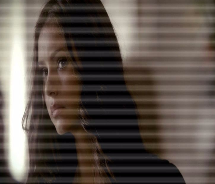 — # Își duce imediat picioarele în jurul lui când o întinde pe masă - 02 x we talked and it was epic