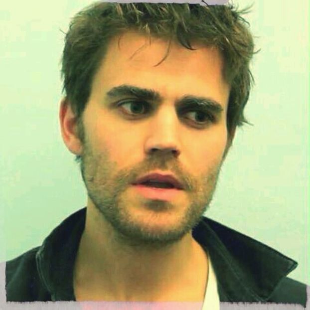 ╬┇ #il privesc confuz si fara sa inteleg o boaba din ce zice si ma chinui sa ma ridic de langa - 02 x we talked and it was epic