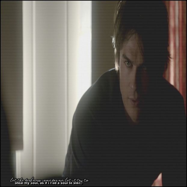 ━ ♘.; # Aplaudă cu forţă din pragul uşii scena şi trânteşte uşa-n urma lui după ce intră, - enjoy martha at her house