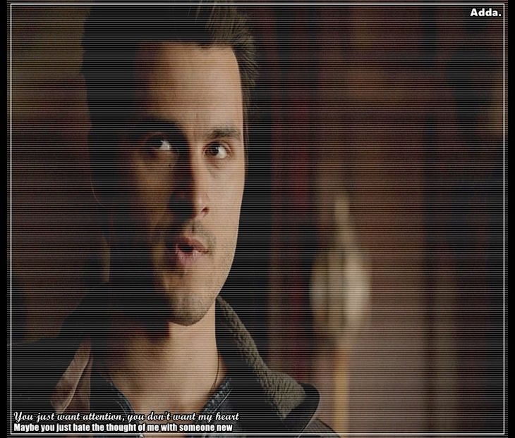 》*Îl vede că s-a trezit* Bună dimineața, prințesă...*râde* Stai cuminte puțin, mă duc să + - enjoy martha at her house