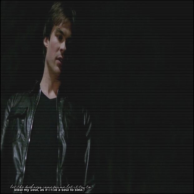 ━ ♘.;  # Când îl aude pe Stefan că pleacă cu Enzo, îşi presează puternic buzele una peste alta, - enjoy martha at her house