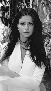  - 01aa Selena - 01