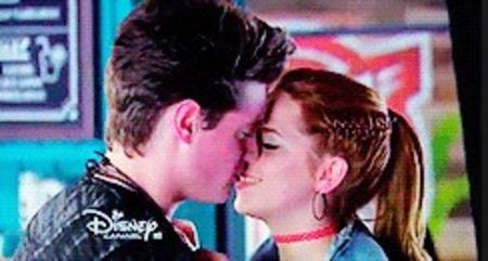 bandicam 2018-03-31 22-15-32-031 - 05 Jim Ana Nico Lionel