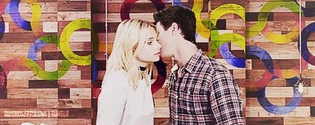 bandicam 2018-03-31 22-29-41-484 - 01 Mi