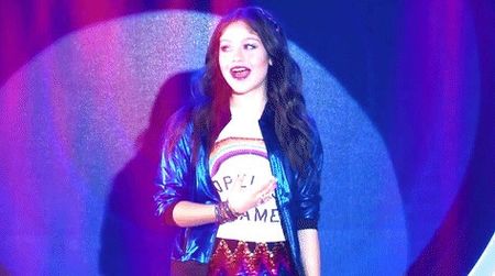 bandicam 2018-03-31 22-40-45-106 - 01 Luna