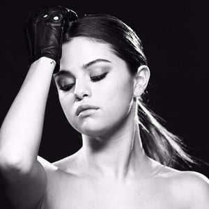  - 01aa Selena - 01