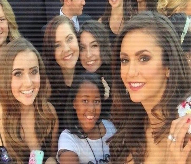 ╰✿μλbuoϝᴉc❥.; # Așez brusc cana de ceai pe masă și măresc ochii. Poftim? - S01xE01 Noi de aici nu plecăm - nu plecăm acasă