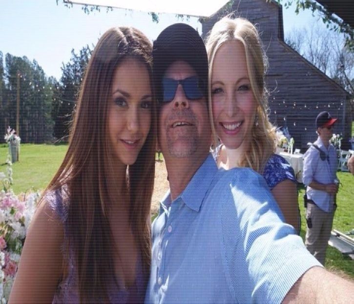 ╰✿μλbuoϝᴉc❥.; # Clipesc des când aud de sarcină și-mi las spatele pe spătarul canapelei pentru - S01xE01 Noi de aici nu plecăm - nu plecăm acasă