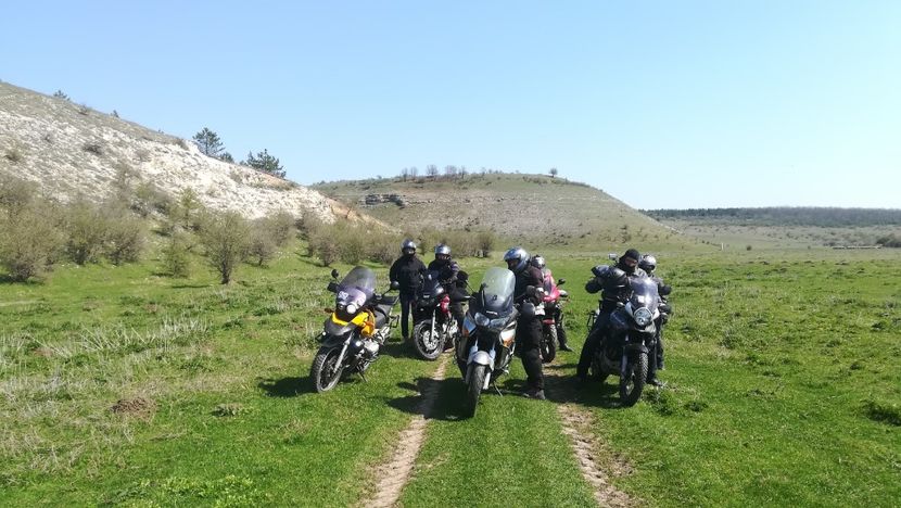  - Canaraua fetii
