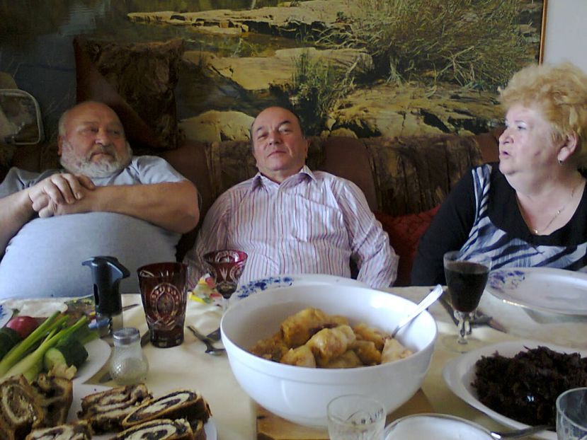 Fotografie3736 - 2018 A DOUA ZI DE PAȘTI CU CEI DRAGI LA MASĂ