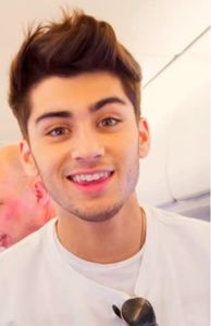 bandicam 2018-04-12 13-08-49-239 - 01 Zayn - 01