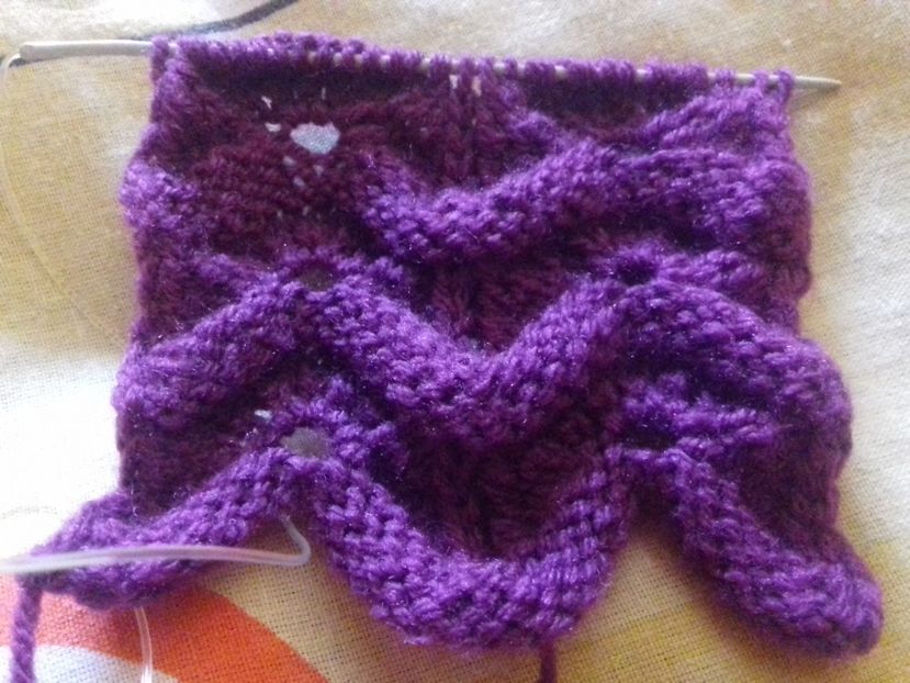 Model valuri ajurate - Tricotaj - Lucrarile mele