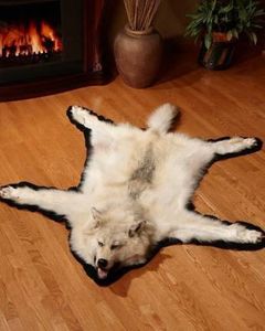 Blana de lup polar - CRANII _ BIZARE ART