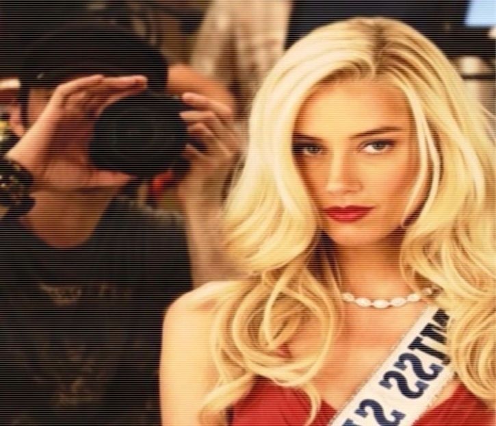 ─ # Îmi mușc obrazul pe interior și-l privesc în continuare, ducându-mi brațele la piept. - S01xE01 Noi de aici nu plecăm - nu plecăm acasă