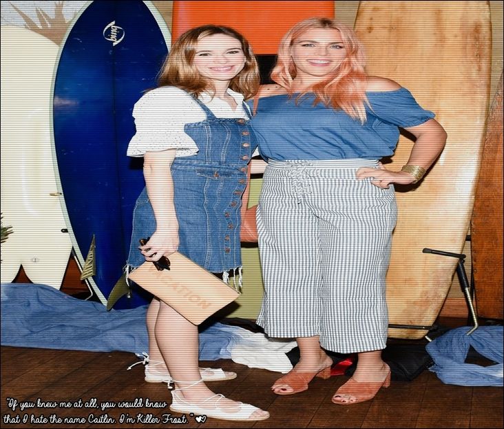 ☠ϟ .ʞıๅๅǝɹ Ŧг๏รt ☕ ☂.  [cl] simplă .. [#ridică scurt din umeri . #gi e bine .. presupun că - S01xE01 Noi de aici nu plecăm - nu plecăm acasă