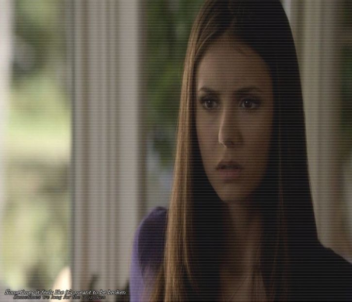 ╰✿μλbuoϝᴉc❥.; # Mă întind după telecomanda ce era așezată pe măsuța din fața canapelei și aprind tv. - S01xE01 Noi de aici nu plecăm - nu plecăm acasă