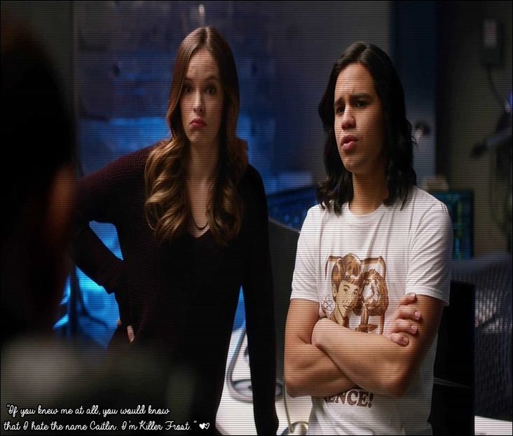 ☠ϟ .ʞıๅๅǝɹ Ŧг๏รt ☕ ☂.  da , așa e [#oftează lung și se uită la tv . - S01xE01 Noi de aici nu plecăm - nu plecăm acasă