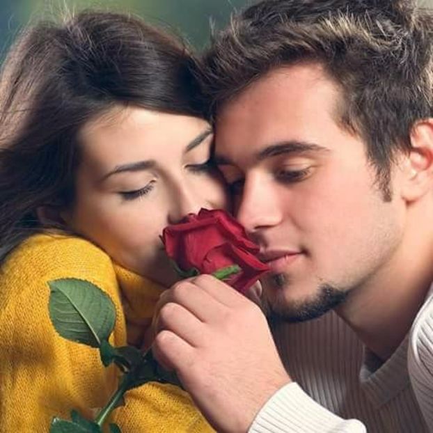 25 - ALEGE DOUĂ POZE LIBERE CU CUPLUL ROMANTIC ÎNDRĂGOSTIT-ALEGE-ȚI CUPLUL