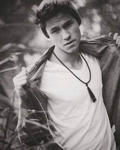 rfM2Eqbp - 01aa Soy Luna - 01