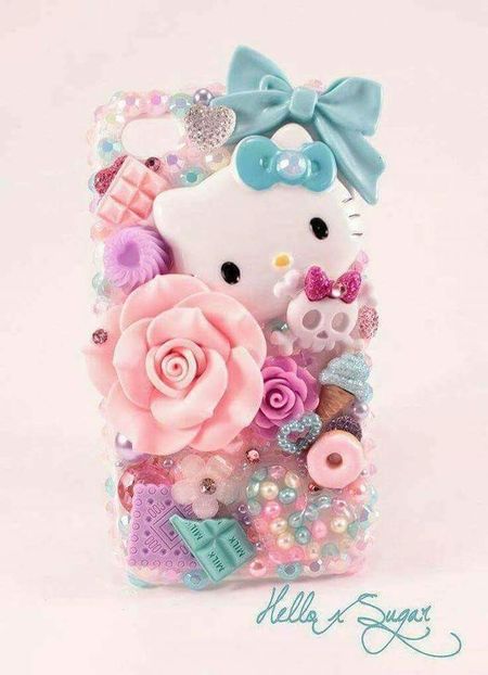  - Huse de telefon cu hello kitty