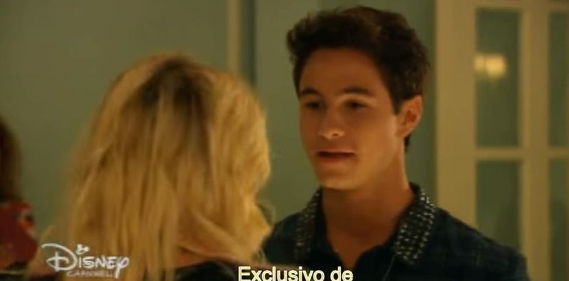 bandicam 2018-04-22 00-07-09-847 - 01 soy luna cap