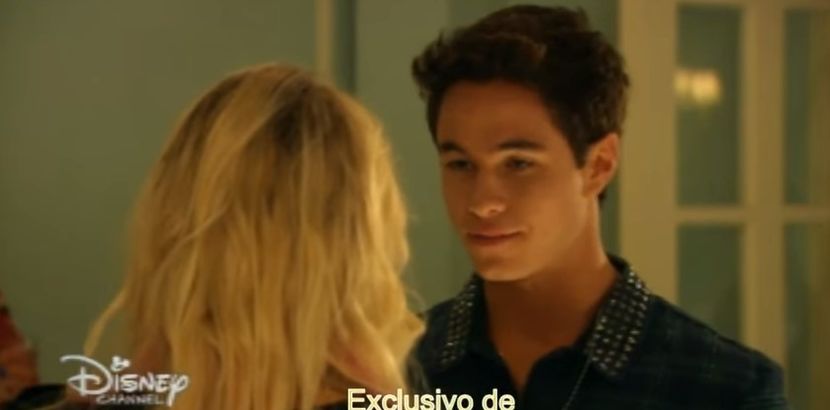 bandicam 2018-04-22 00-07-11-033 - 01 soy luna cap