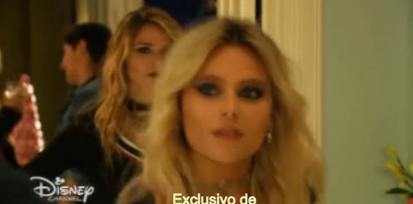 bandicam 2018-04-22 00-07-19-512 - 01 soy luna cap