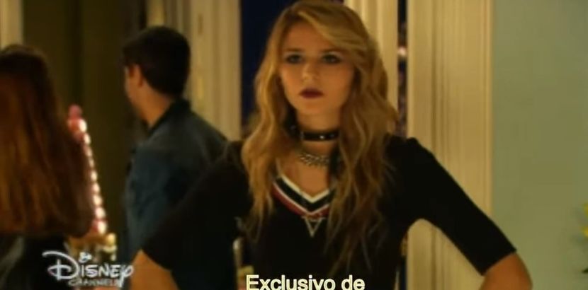 bandicam 2018-04-22 00-07-21-194 - 01 soy luna cap