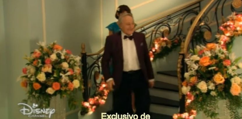 bandicam 2018-04-22 00-16-05-399 - 01 soy luna cap