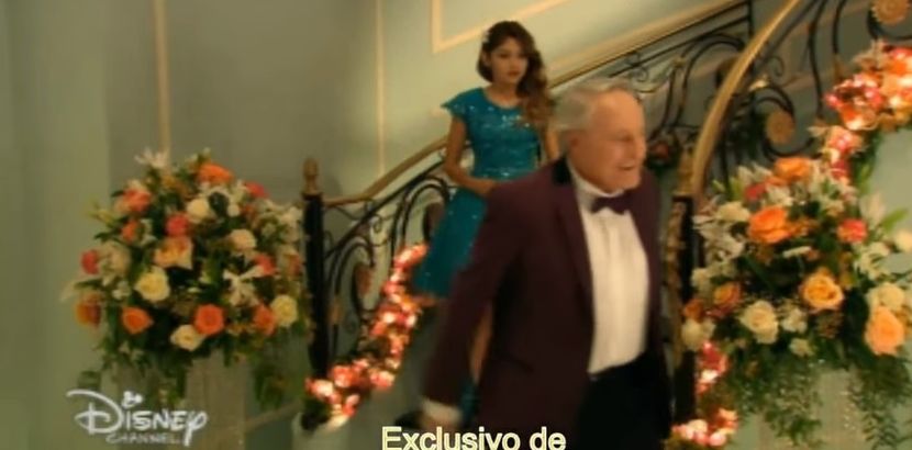 bandicam 2018-04-22 00-16-06-527 - 01 soy luna cap