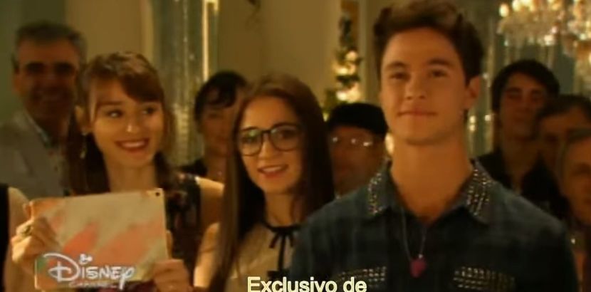 bandicam 2018-04-22 00-16-07-542 - 01 soy luna cap