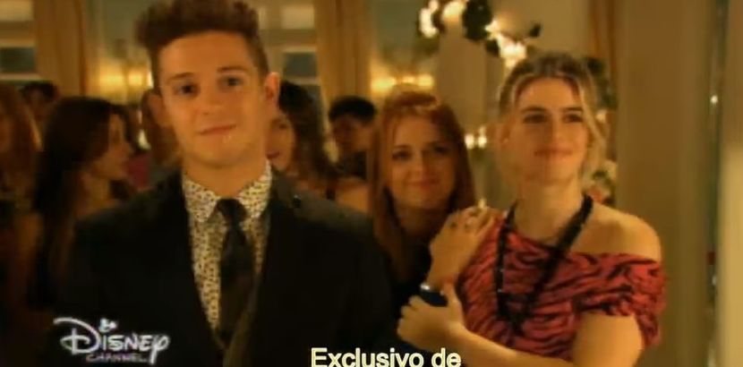 bandicam 2018-04-22 00-16-08-231 - 01 soy luna cap