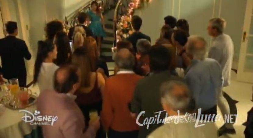 bandicam 2018-04-22 00-18-32-329 - 01 soy luna cap