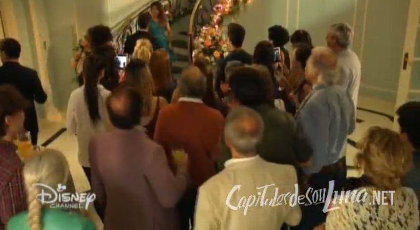 bandicam 2018-04-22 00-18-33-638 - 01 soy luna cap