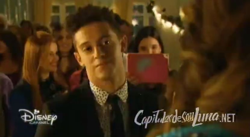 bandicam 2018-04-22 00-18-33-888 - 01 soy luna cap